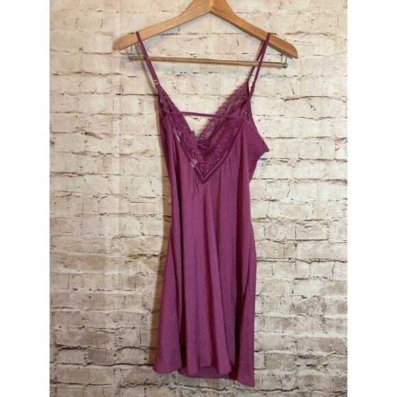 Linea Donatella Nightgown Womens‎ Medium Berry Satin & Lace Babydoll Romantic - Picture 13 of 15